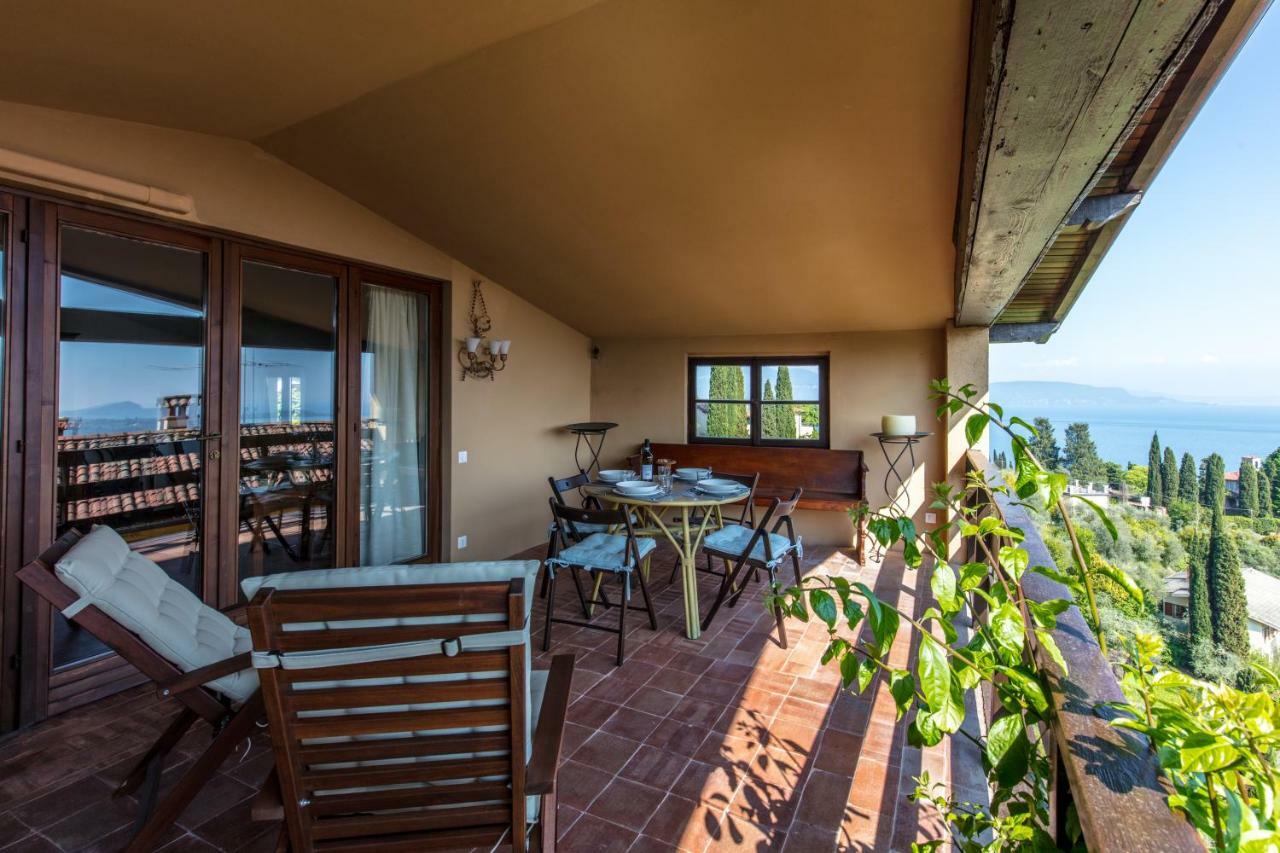 La Baita Gardone Riviera Exterior foto